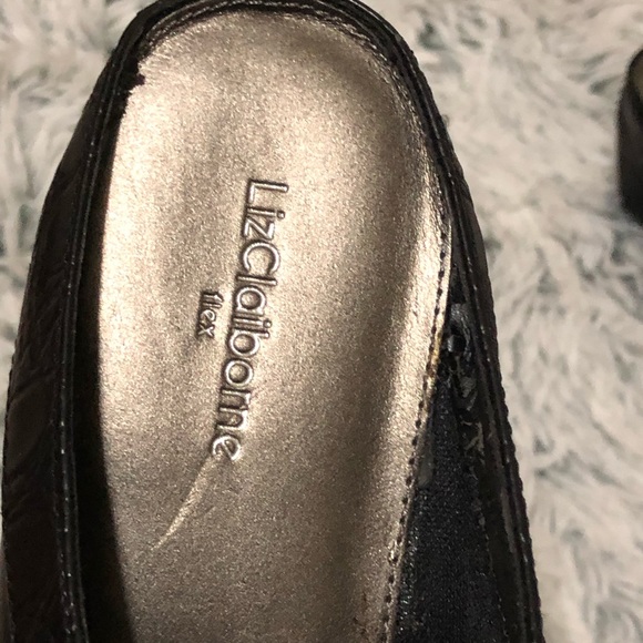 Liz Claiborne Black Leather Mules - Picture 4 of 8